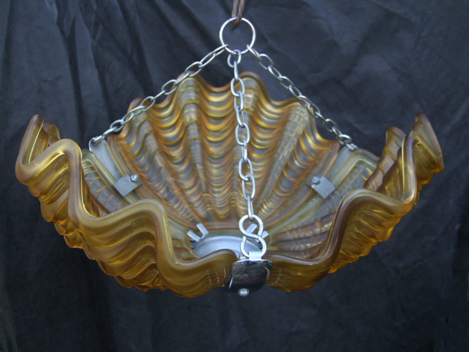 Dark Amber Art Deco Shell Ceiling Light