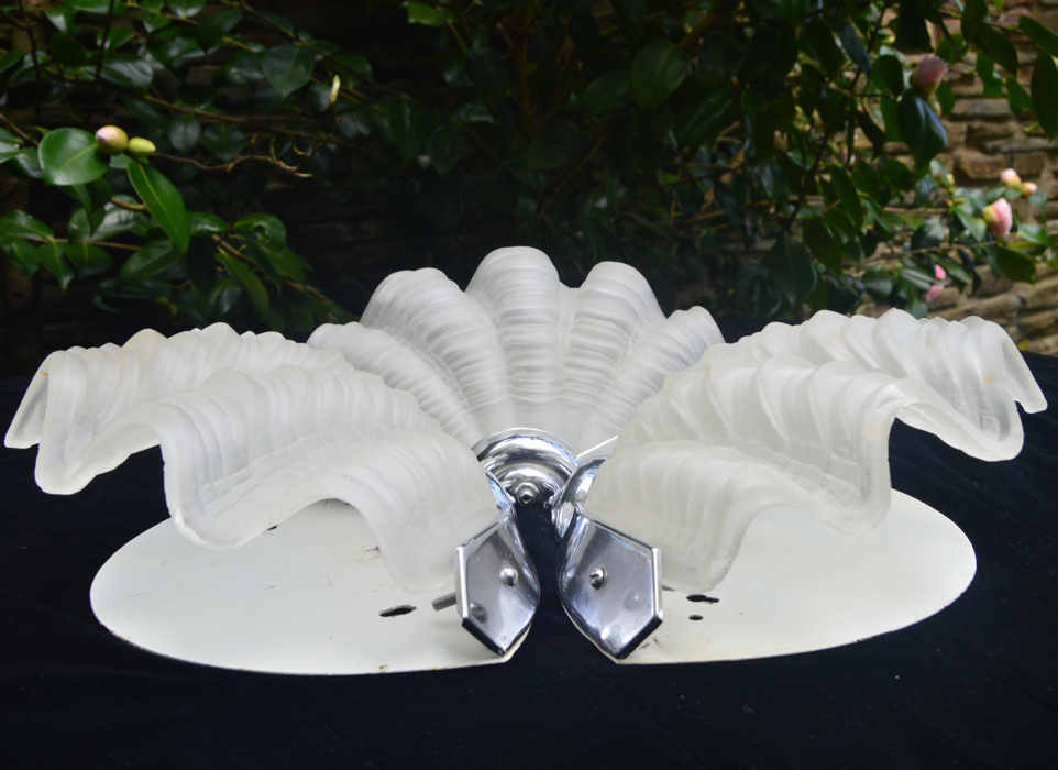 Set of 3 Opaque Art Deco Shell Wall Lights 