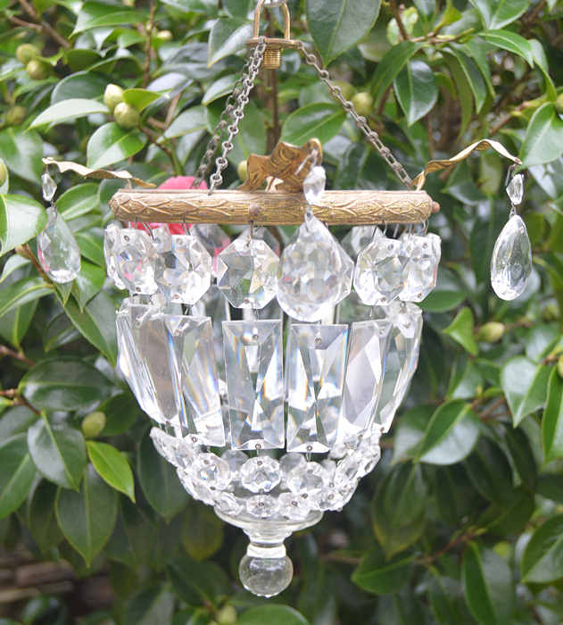 Small Edwardian Purse Chandelier with ivy leaf decoration