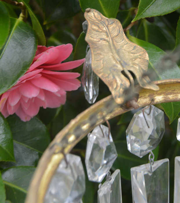 Small Edwardian Purse Chandelier with ivy leaf decoration