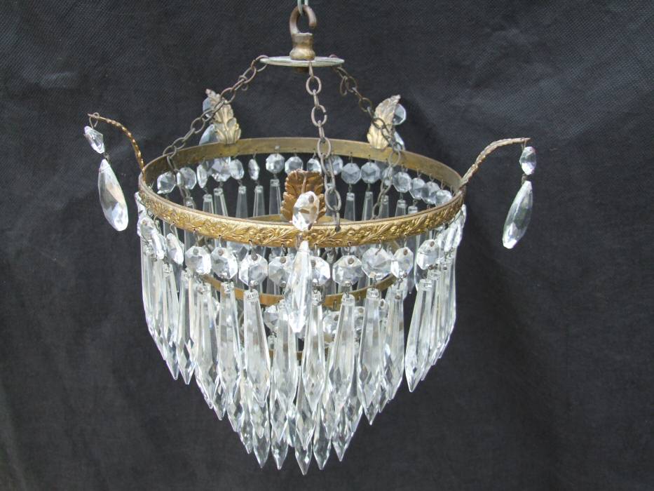 ian 3 Tier Icicle Drop Chandelier