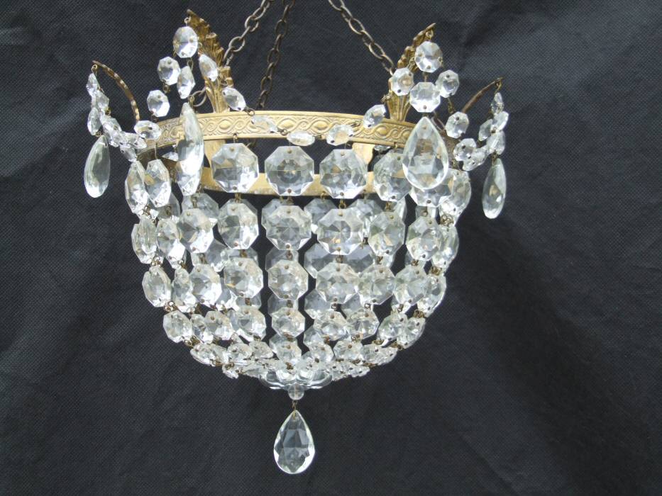 Beautiful Edwardian Bag Chandelier