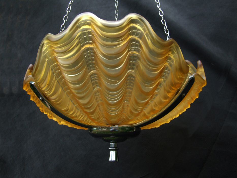 Stunning Amber Art Deco Shell Ceiling Light