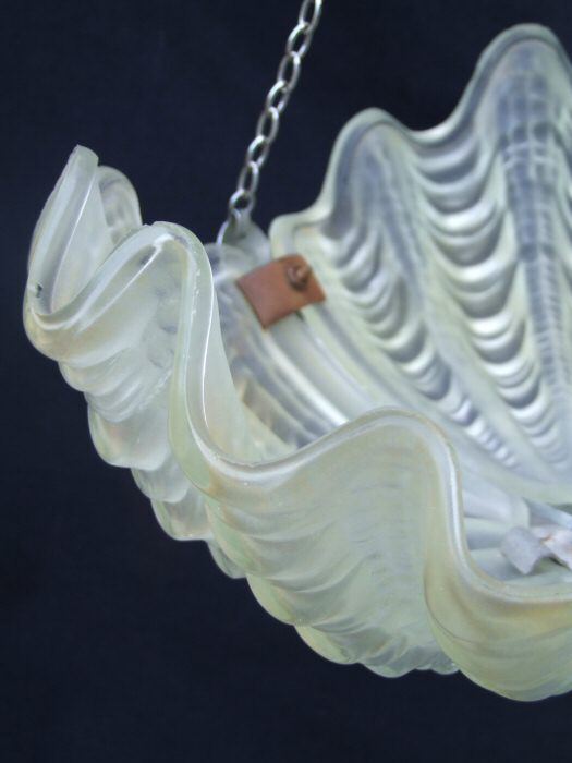 Deco Pale lemon Shell Ceiling Light