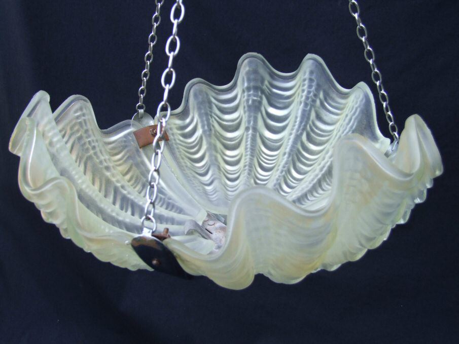 Deco pale lemon Shell Ceiling Light