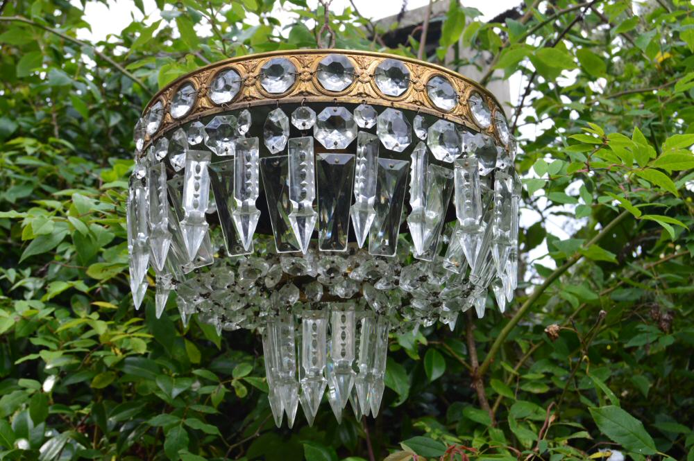 Circa 1930 Platformier Art Deco Chandelier