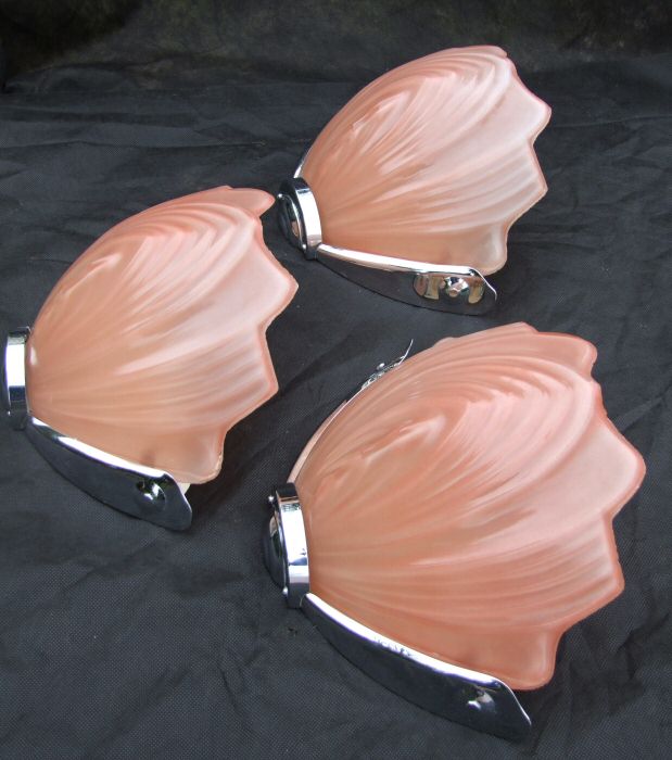 Set of 3 Salmon Pink Petal Art Deco Petal Wall Light