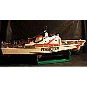 largte model boat