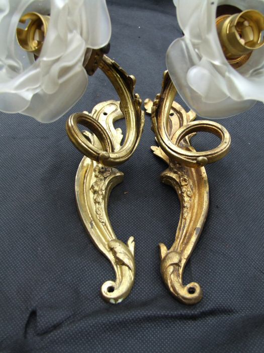 Stunning Pair of Edwardian Roccoco Style Gilded Wall Lights