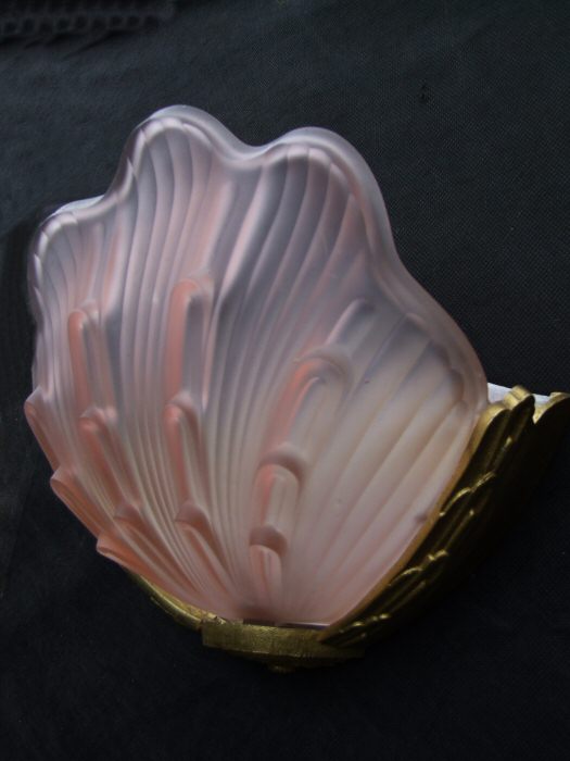 Soft Pink Art Deco Petal Wall Light with guilded brass frames