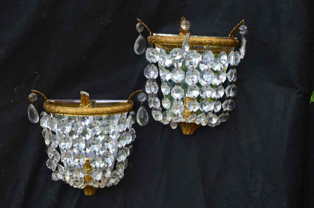 Century Purse Wall Lights with accanthus leafs