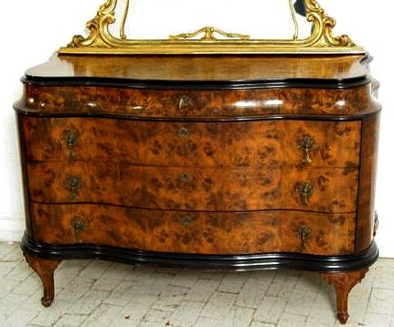 Italian Burr Walnut Antique serpentine dressing chest