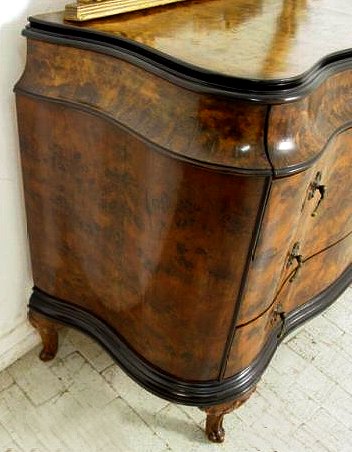 Italian Burr Walnut Antique serpentine dressing chest
