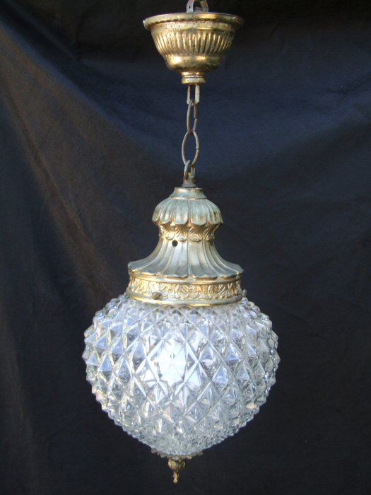 Attractive Mid 20th Century Pineapple Shape Glass Hall Lantern