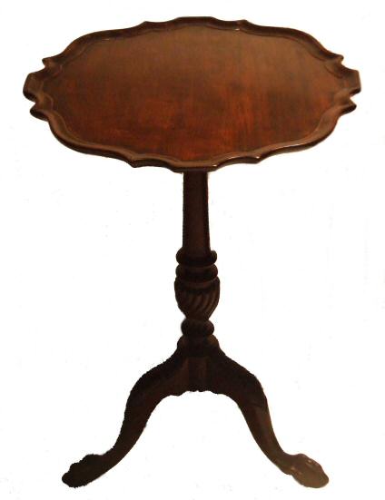 Edwardian mahogany occasional table