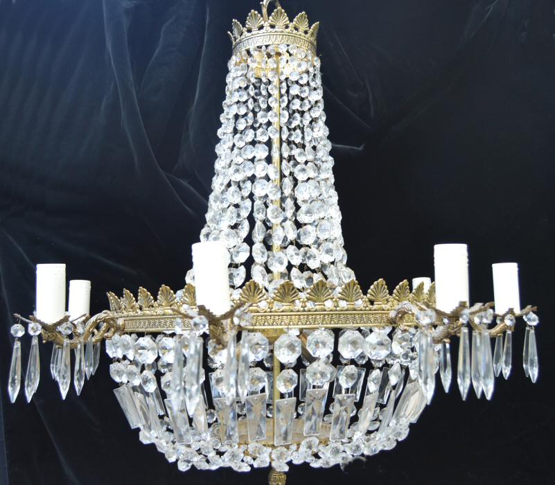 Stunning Very Large 17 bulb, 8 arm Sac a Perles Chandelier