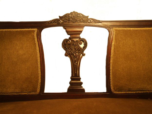 Late Victorian mahogany sofa