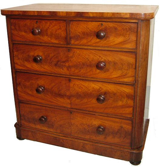 Victorian Mahogany Chest of Drawers