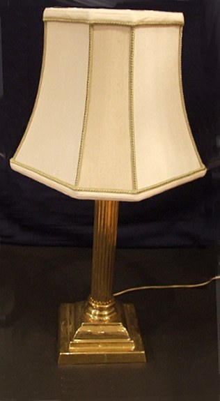 Large Edwardian Corinthium column table lamp