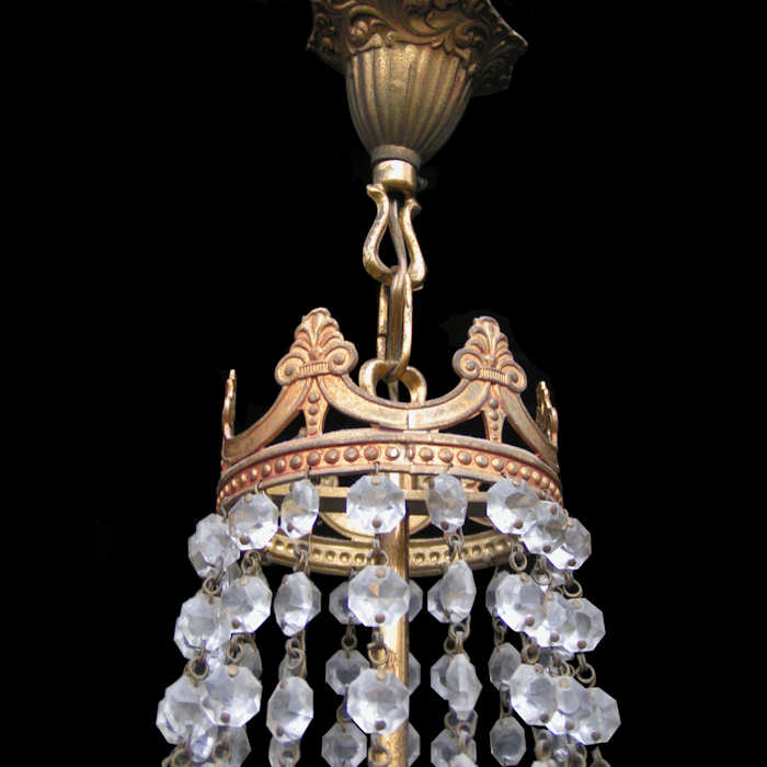 Sac a Perles Chandelier with 6 arms