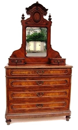 Antique dressing table
