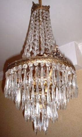 Stunning Italian 4 tier chandelier