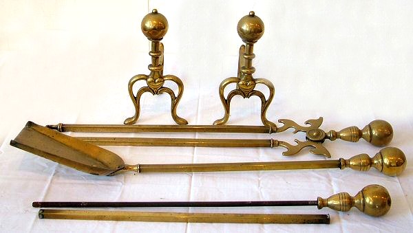 Art Nouveau Brass Fender