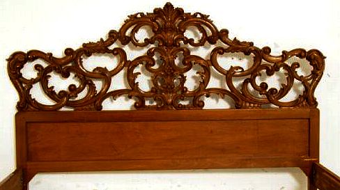 Italian solid walnut Queen Size bed