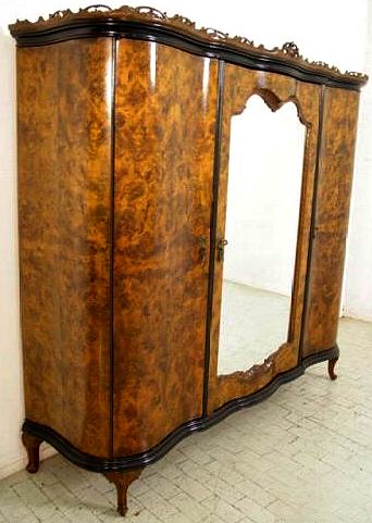 Italian Venetian,veneered burr walnut  antique armoire