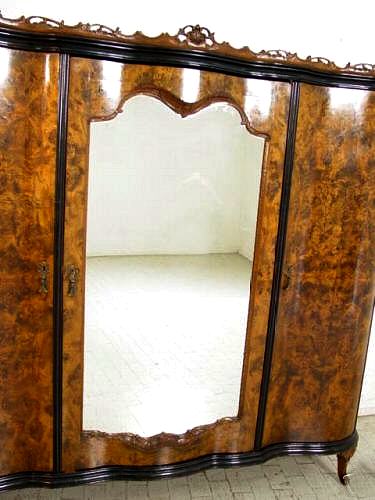 Italian Venetian,veneered burr walnut  antique armoire